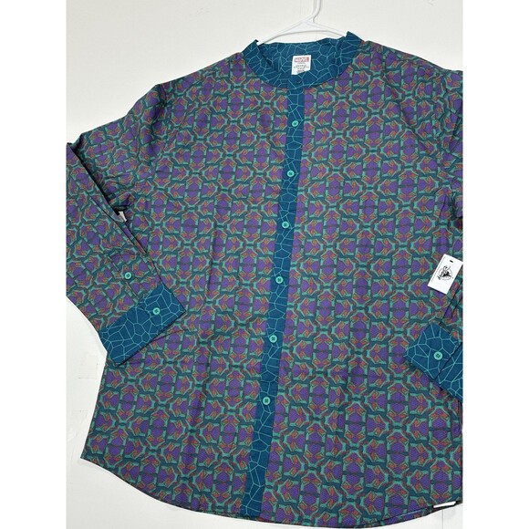 NWT MARVEL Disney Black Panther Wakanda Forever Shirt Size Large Button Up $60 - Picture 4 of 10